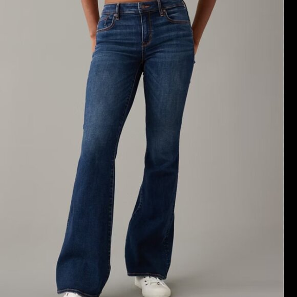 American Eagle Outfitters Denim - AMERICAN EAGLE Low Rise Flare Size 2 X-Short